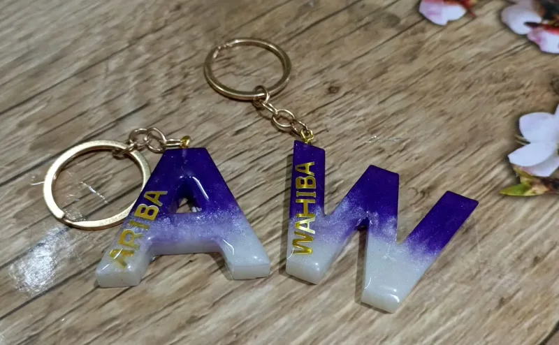Resin by Bint-e-Islam — photo 1
